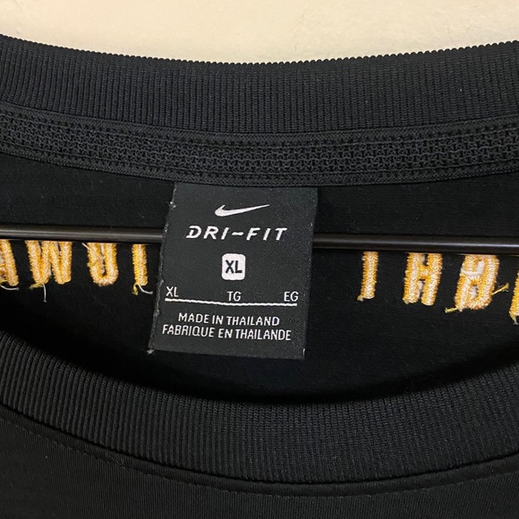 Nike Iowa Hawkeyes On Field Fight For Iowa Pullover Sweatshirt Black Size XL - Picture 3 of 5